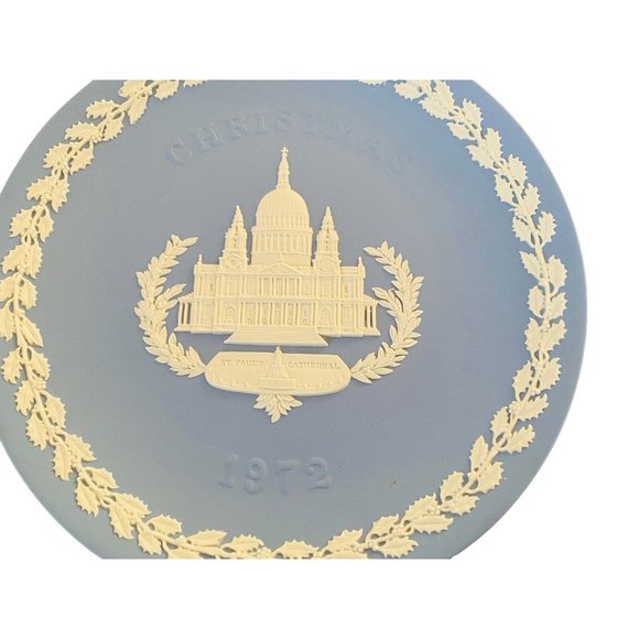 Wedgwood Jasperware Christmas 1972 St. Paul’s Cathedral England - Picture 2 of 8